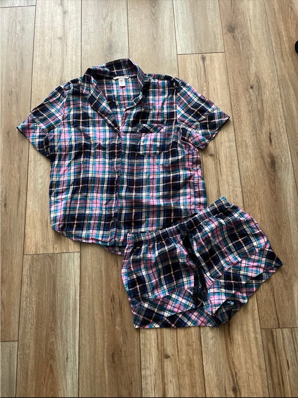 Victoria's Secret Pink and Navy Plaid Short Pajama Set